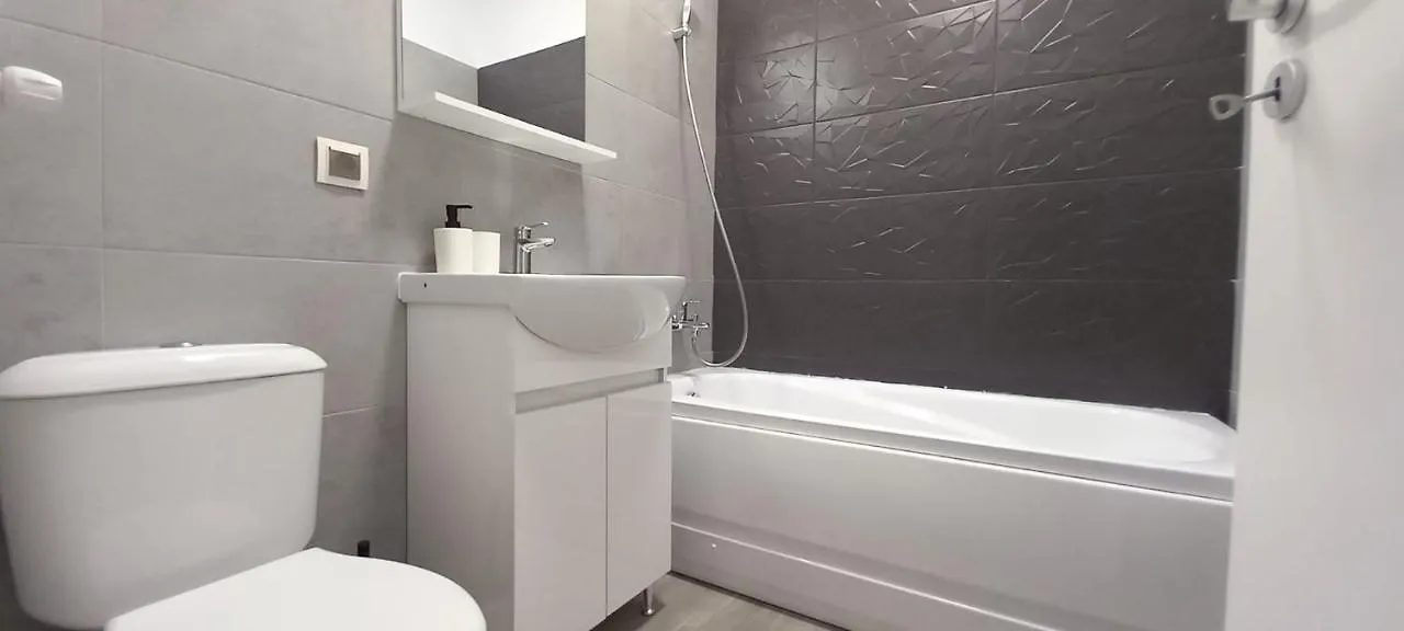 Modern 1Br Apartment With Wifi, Parking And Self Check In Bucharest